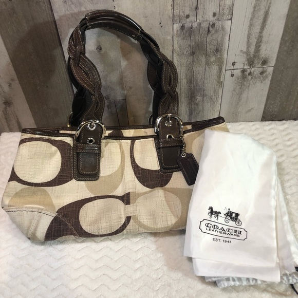 COACH tonal chocolate signature zip satchel without the dust bag. - Picture 1 of 7